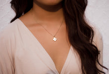 Load image into Gallery viewer, Elle Necklace
