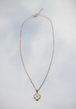 Load image into Gallery viewer, Elle Necklace
